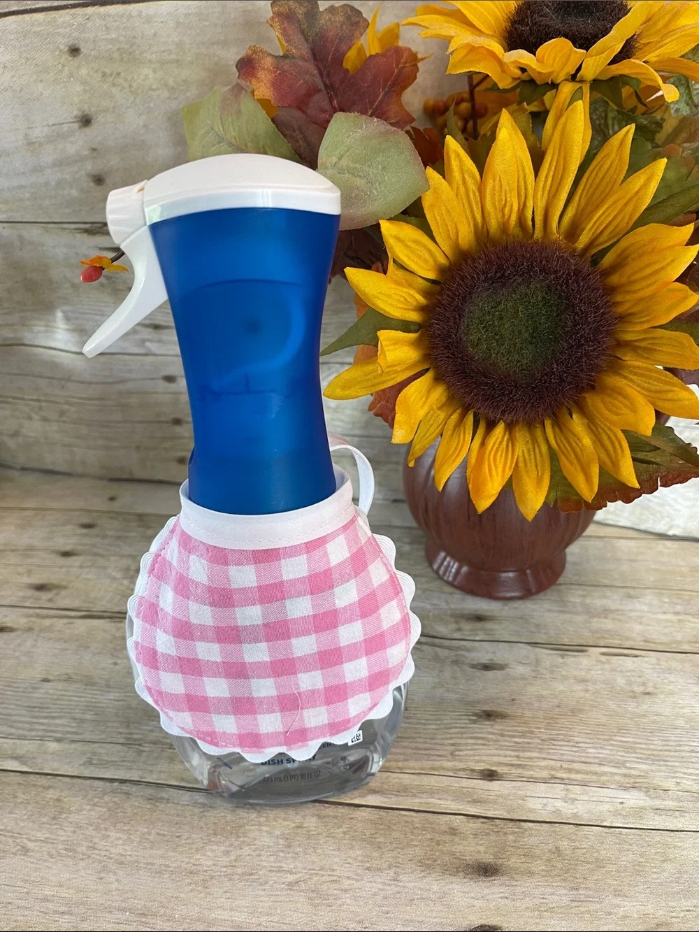 Reversible Apron Dish Soap Bottle - Dawn Powerwash - Cherries